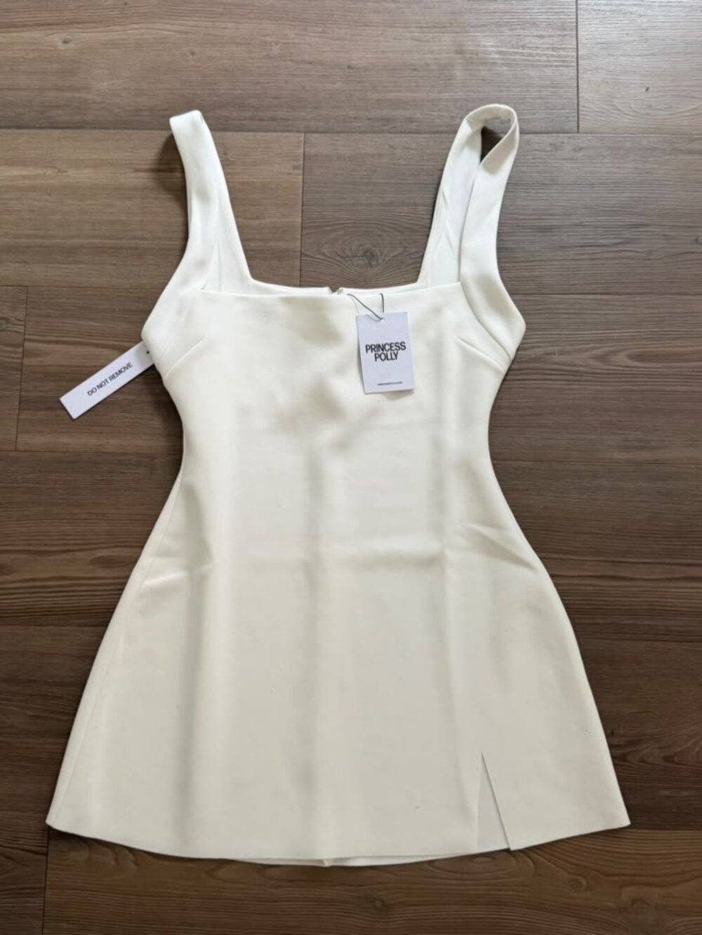 BRAND NEW- Princess Polly XL White Dress